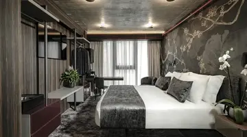 FITCH Hotel