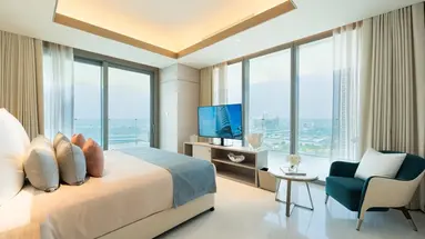 Five Luxe