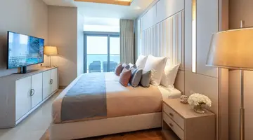 Five Luxe