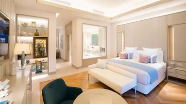 Five Luxe
