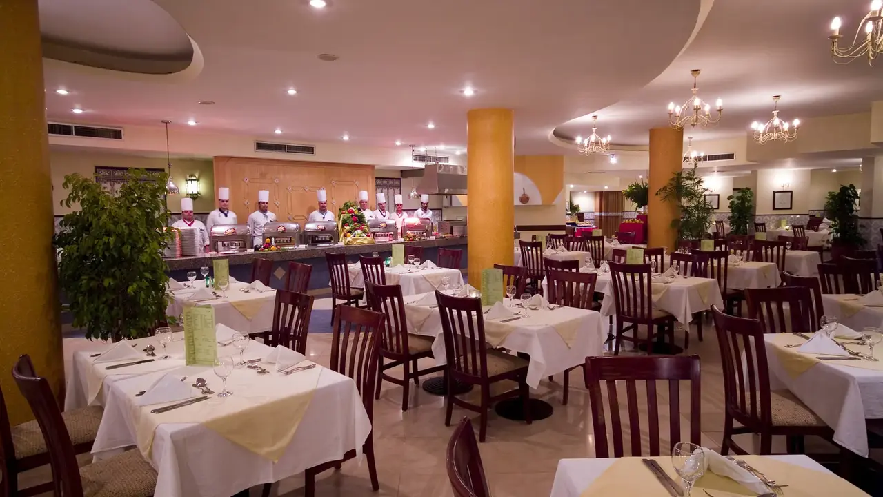 Flamenco Beach And Resort El Quseir