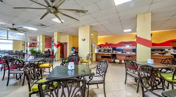 Flamingo Beach Hotel