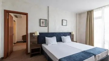 Flamingo Beach Hotel