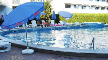 Flamingo Beach Hotel