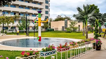 Flamingo Beach Hotel