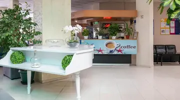 Flamingo Beach Hotel