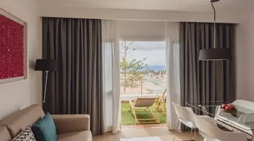 Flamingo Beach Mate