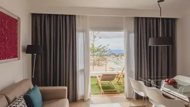 Flamingo Beach Mate
