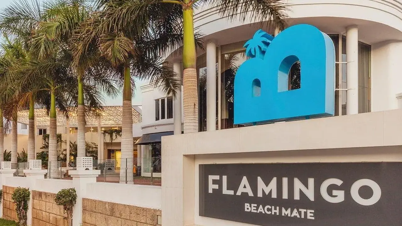 Flamingo Beach Mate