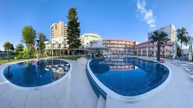 Flamingo Beach