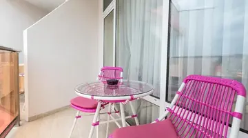 FLAMINGO BEACH