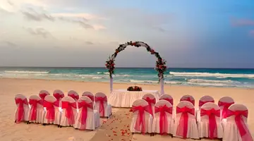 Flamingo Cancun Resort