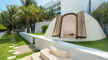 Flamingo Cancun Resort