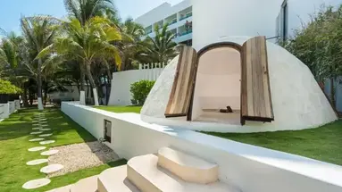 Flamingo Cancun Resort