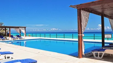 Flamingo Cancun Resort
