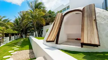 Flamingo Cancun Resort