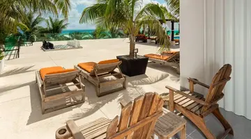 Flamingo Cancun Resort