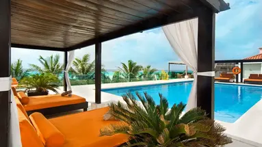 Flamingo Cancun Resort