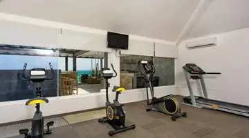 Flamingo Cancun Resort