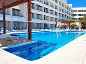 Flamingo Cancun Resort