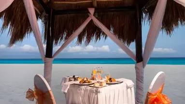 Flamingo Cancun Resort