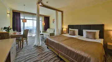 Flamingo Grand Hotel and Spa