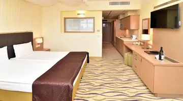 Flamingo Grand Hotel and Spa