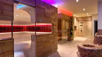 Flamingo Grand Hotel and Spa