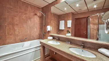 Flamingo Grand Hotel & Spa