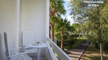 FLAMINGO HOTEL