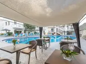 Flamingos Hotel