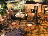 Flamingos Hotel