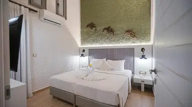 Flamingos Hotel