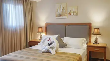 Flamingos Hotel