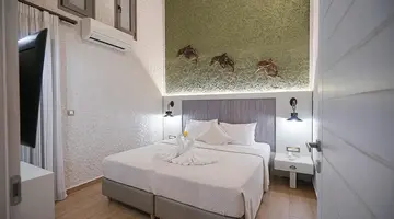 Flamingos Hotel