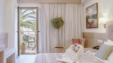 FLAMINGOS HOTEL