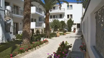 Flamingos Hotel