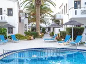 Flamingos Hotel