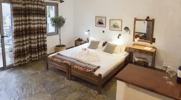 Flamingos Hotel