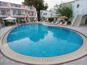 Flamingos Hotel