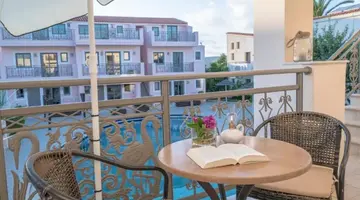 Flamingos Hotel