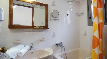 Flamingos Hotel