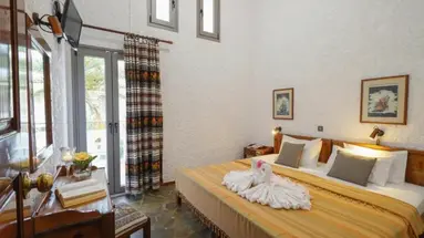 Flamingos Hotel
