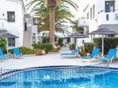 Flamingos Hotel