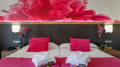 Flash Hotel (Adults Only)