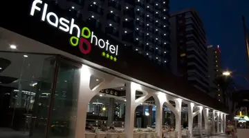 Flash Hotel