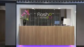 Flash Hotel