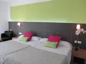 Flash Hotel