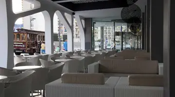 Flash Hotel
