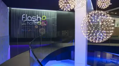 Flash Hotel
